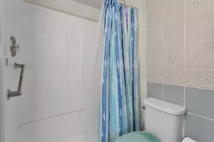 38533 Ethel Ave, Zephyrhills, FL 33540 - Photo 9