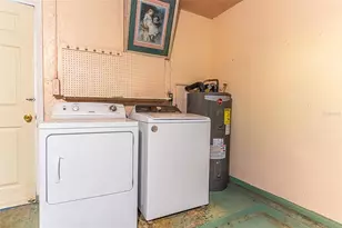 1318 Deer Park Ct, Sebring, FL 33872 - Photo 19