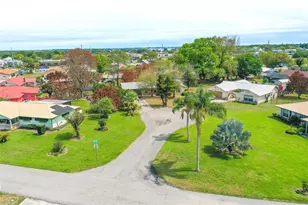 1318 Deer Park Ct, Sebring, FL 33872 - Photo 19