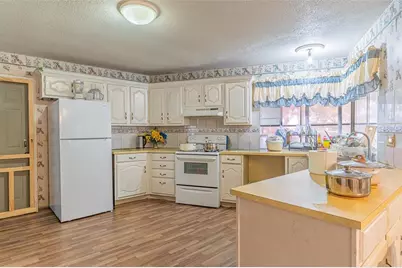 1318 Deer Park Court, Sebring, FL 33872 - Photo 3