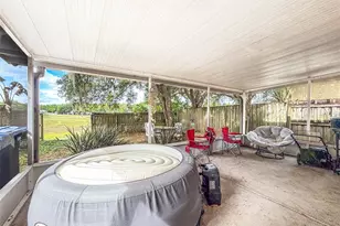 626 Cape Cod Cir, Valrico, FL 33594 - Photo 19