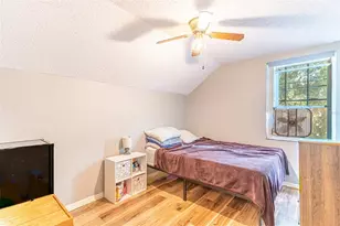 626 Cape Cod Cir, Valrico, FL 33594 - Photo 17