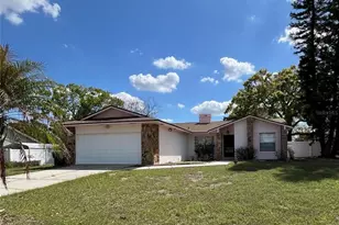 3535 Dovetail Ln N, Lakeland, FL 33812 - Photo 1