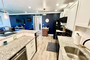 1600 W Lake Parker Dr, Lakeland, FL 33805 - Photo 11