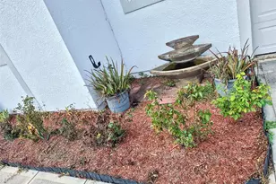 747 Fraser Ct, Poinciana, FL 34759 - Photo 7