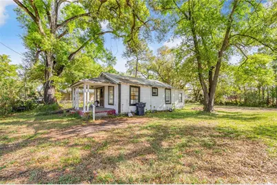 2007 W 61st Street, Tampa, FL 33619 - Photo 17