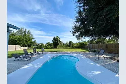 7113 Regina Drive, Englewood, FL 34224 - Photo 17