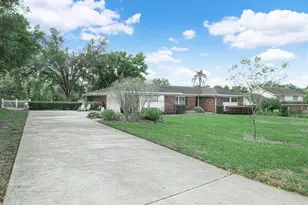 1709 Virginia Ct, Lakeland, FL 33813 - Photo 3