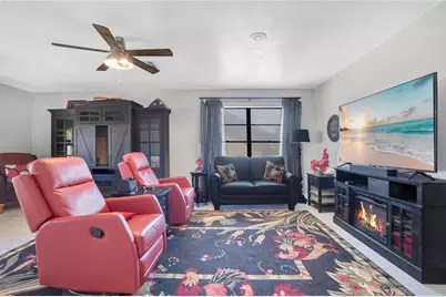 8431 Delaware Drive, Weeki Wachee, FL 34607 - Photo 31