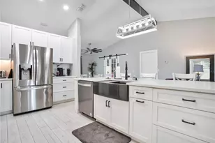 8431 Delaware Dr, Weeki Wachee, FL 34607 - Photo 9