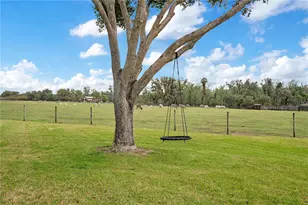 1401 Buell Ct, Plant City, FL 33567 - Photo 49