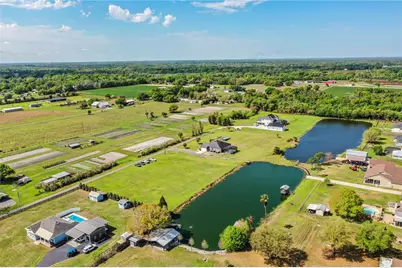 3716 Saylor Lane, Plant City, FL 33565 - Photo 9