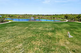 3231 Hilltop Cir, Lakewood Ranch, FL 34211 - Photo 47