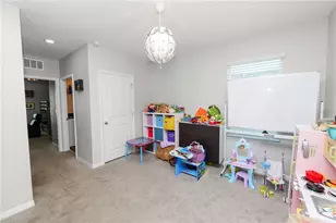 3231 Hilltop Cir, Lakewood Ranch, FL 34211 - Photo 27