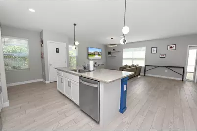 3231 Hilltop Circle, Lakewood Ranch, FL 34211 - Photo 15