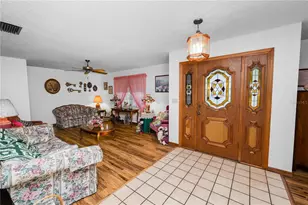 5113 Moll Acres Dr, Plant City, FL 33566 - Photo 11