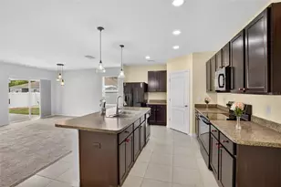 3540 San Moise Pl, Plant City, FL 33567 - Photo 5