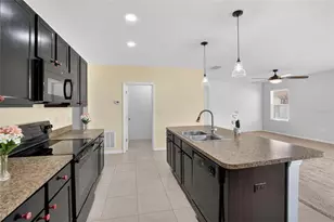 3540 San Moise Pl, Plant City, FL 33567 - Photo 7