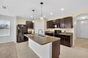 3540 San Moise Pl, Plant City, FL 33567 - Photo 7