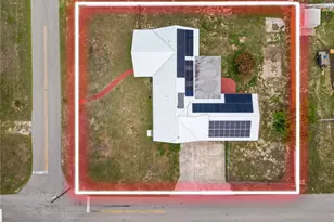 800 E Canfield St, Avon Park, FL 33825 - Photo 3