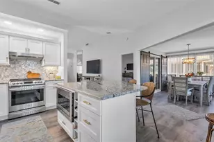 6205 Peacock Run, Lakeland, FL 33809 - Photo 11