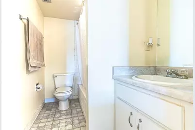 709 Russell Lane #222, Brandon, FL 33510 - Photo 7