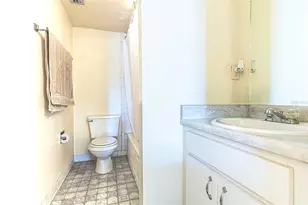 709 Russell Ln, Brandon, FL 33510 - Photo 7