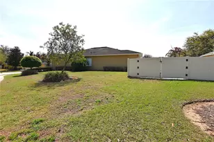 1977 Wind Meadows Dr, Bartow, FL 33830 - Photo 3