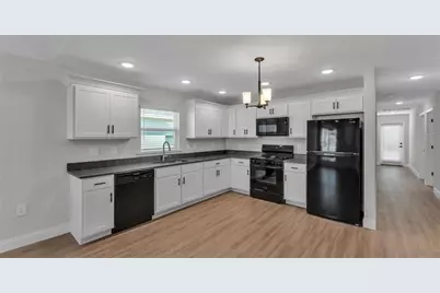 1246 Dorothy Street, Lakeland, FL 33815 - Photo 5