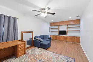 215 Carla Ann Ct, Auburndale, FL 33823 - Photo 11