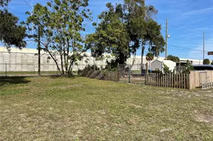 750 Charlie Taylor Rd, Plant City, FL 33566 - Photo 7