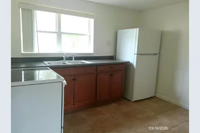 808 S Central Avenue S, Lakeland, FL 33815 - Photo 3