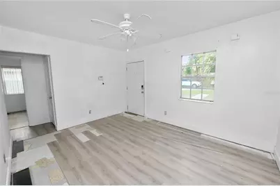 403 W Valencia Street, Lakeland, FL 33805 - Photo 5