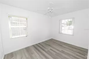 403 W Valencia St, Lakeland, FL 33805 - Photo 13