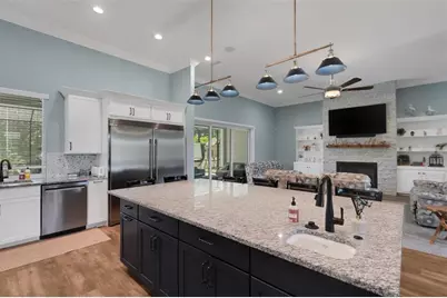 1 Brogden Court SE, Winter Haven, FL 33880 - Photo 7