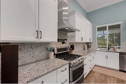 1 Brogden Court SE, Winter Haven, FL 33880 - Photo 11