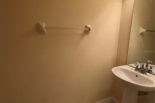 4154 Winding Vine Dr, Lakeland, FL 33812 - Photo 5