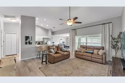 6796 Hampshire Boulevard, Lakeland, FL 33813 - Photo 5