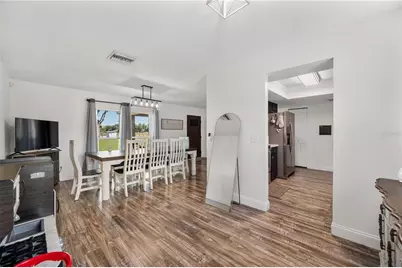 4407 Bugg Road, Plant City, FL 33567 - Photo 11