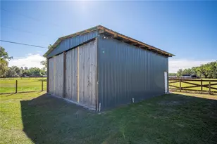 4407 Bugg Rd, Plant City, FL 33567 - Photo 5