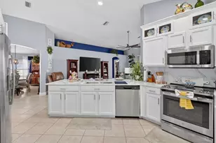 3881 Hampton Hills Dr, Lakeland, FL 33810 - Photo 21