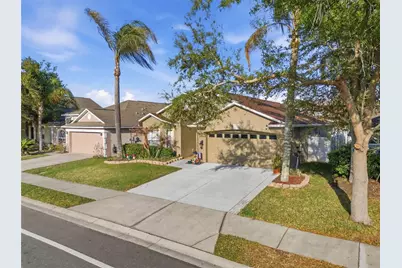 3881 Hampton Hills Drive, Lakeland, FL 33810 - Photo 3