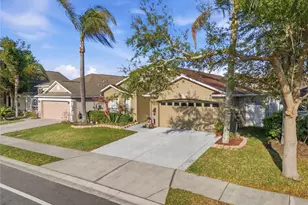 3881 Hampton Hills Dr, Lakeland, FL 33810 - Photo 3