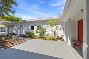 8342 W Lake Marion Rd, Haines City, FL 33844 - Photo 9