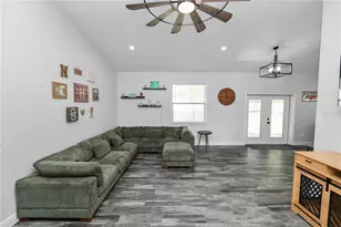 113 McKean St, Auburndale, FL 33823 - Photo 5