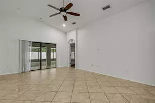 1712 Charmi Dr, Lakeland, FL 33810 - Photo 11