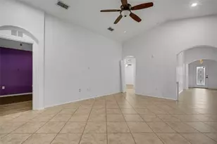 1712 Charmi Dr, Lakeland, FL 33810 - Photo 13
