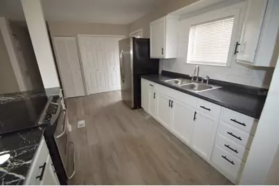 3134 Skyview Drive, Lakeland, FL 33801 - Photo 9