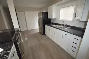 3134 Skyview Dr, Lakeland, FL 33801 - Photo 9