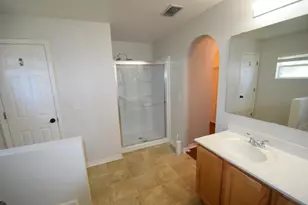 241 Pine Shadow Ln, Auburndale, FL 33823 - Photo 17